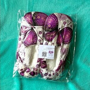 NWT Slippers Fleece Lined Purple Butterfly Size 12